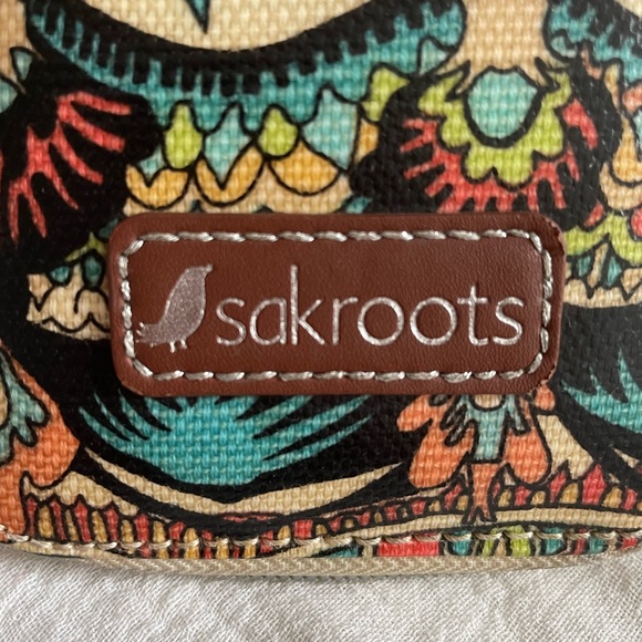 Sakroots crossbody wallet - Picture 2 of 8